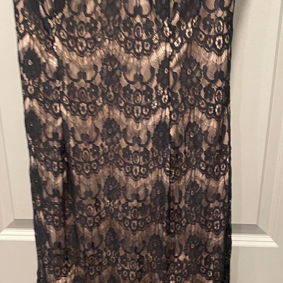Betsy & Adam Black & Tan Lace Maxi Dress | Formal Evening Gown - Picture 5 of 12